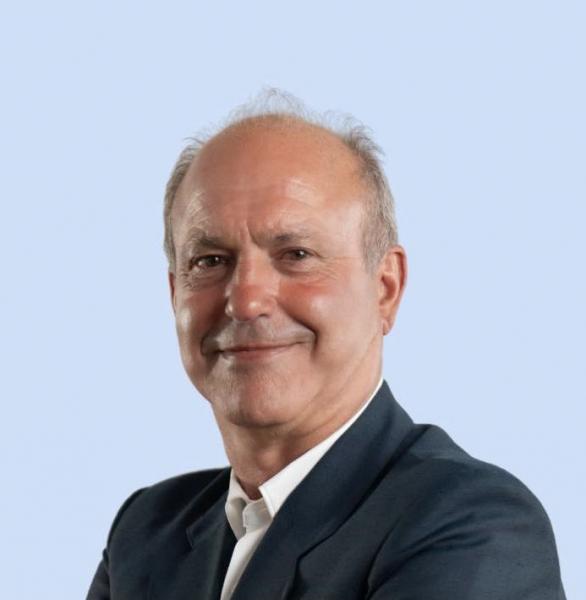 Am&eacute;rico Ferreira